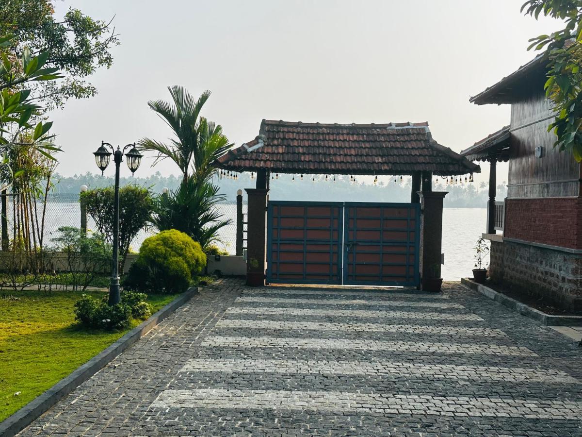 Cherai Lake Resort Cherai Beach Exterior foto